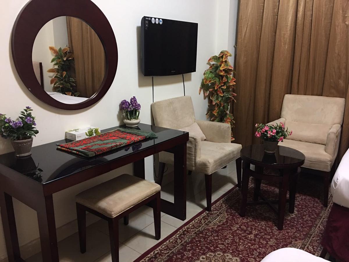 Manarat Al Aqsa Hotel Medina Luaran gambar